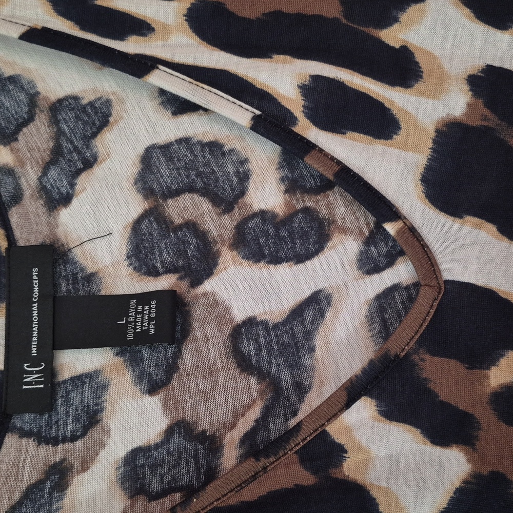 INC Leopard Print Large V-Neck Women's Cover-up - Picture 2 of 4